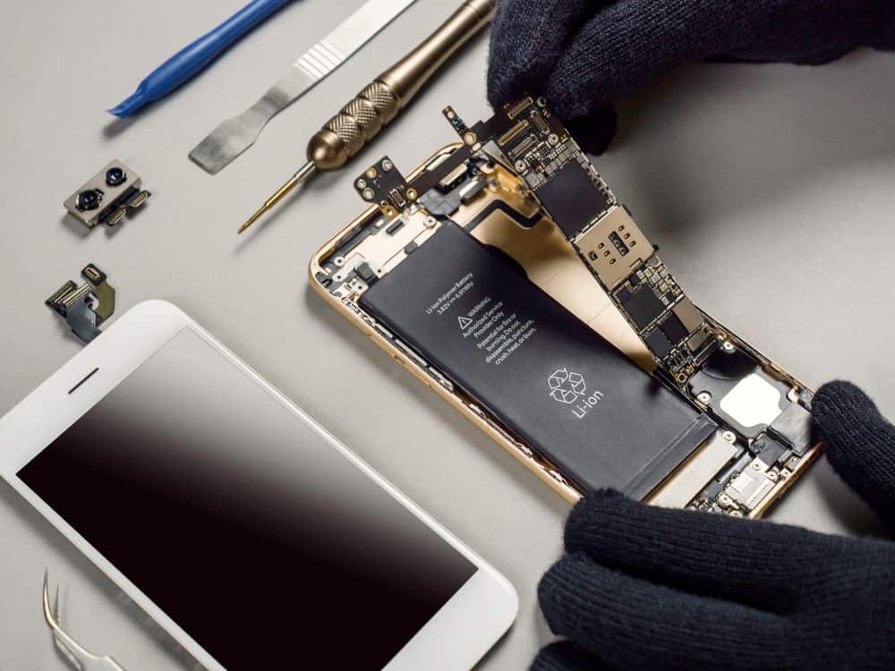 Photo de reparation cellulaire prix - réparation mobile ElectroCell à Montréal et Québec